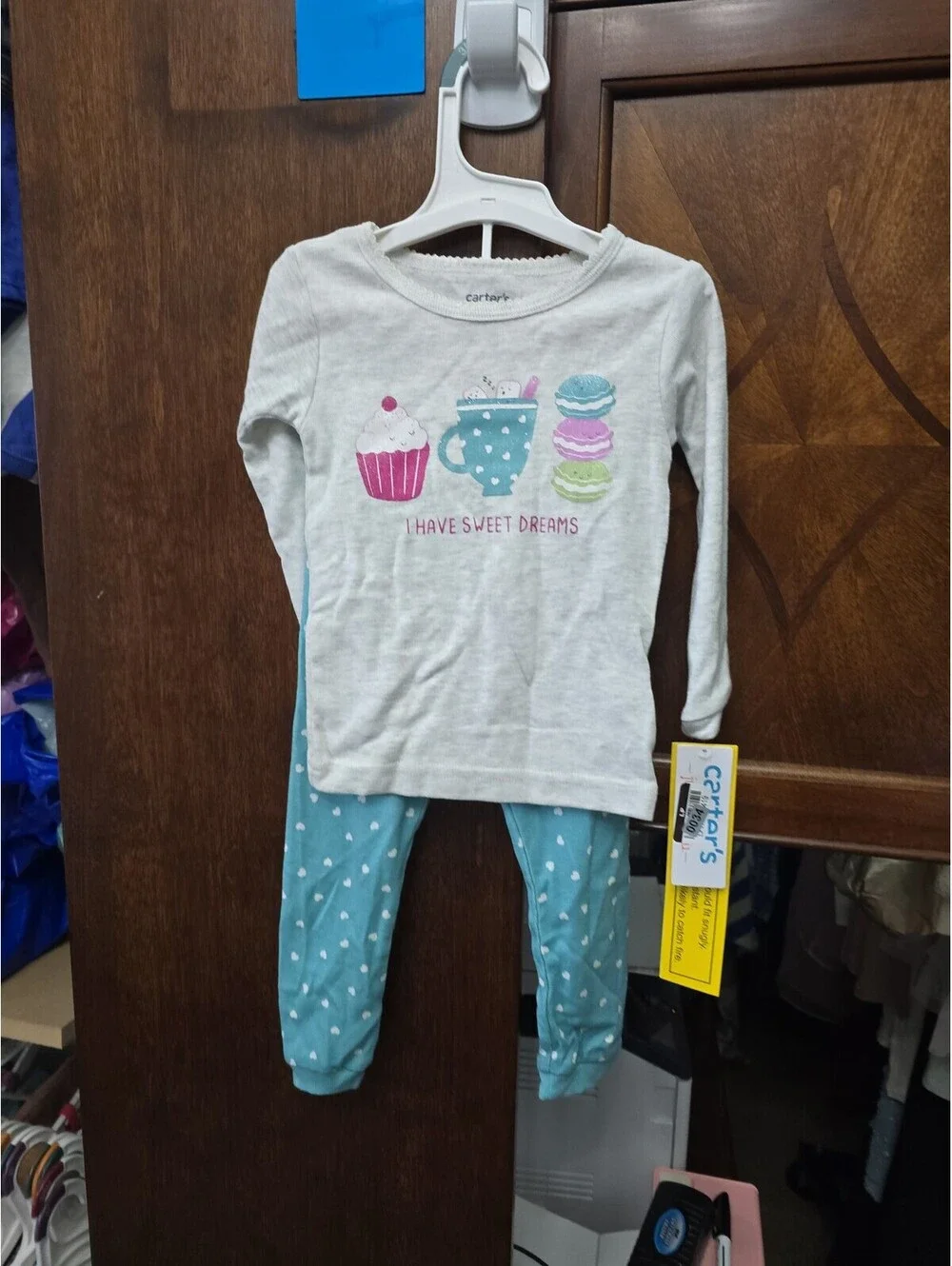 12m brand new carter's pajamas item 34G4